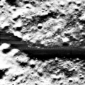 Avvistamenti UFO giornalieri: 100 strutture nere nella foto della Luna, vedere per credere, notizie sugli avvistamenti UFO UAP. Roba strabiliante.
